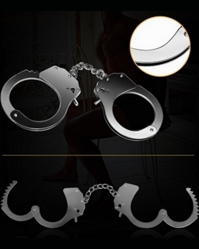 «Fetish Pleasure Metal Handcuffs» - Наручники — фото